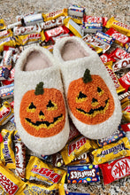 Load image into Gallery viewer, White Halloween Pumpkin Print Plush Slippers