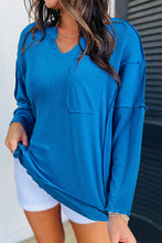 Load image into Gallery viewer, Blue Ribbed Exposed Seam Knit V Neck Long Sleeve Top
