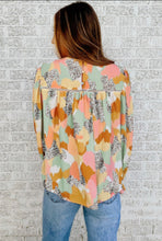 Load image into Gallery viewer, Abstract Print Long Sleeve Blouse
